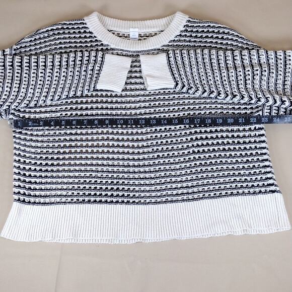 Old Navy Black White Striped Knit Cotton Pullover Patterned Crewneck Sweater - Picture 7 of 11